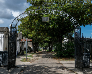 New Orleans Lafayette Cemetery No.1 entrance